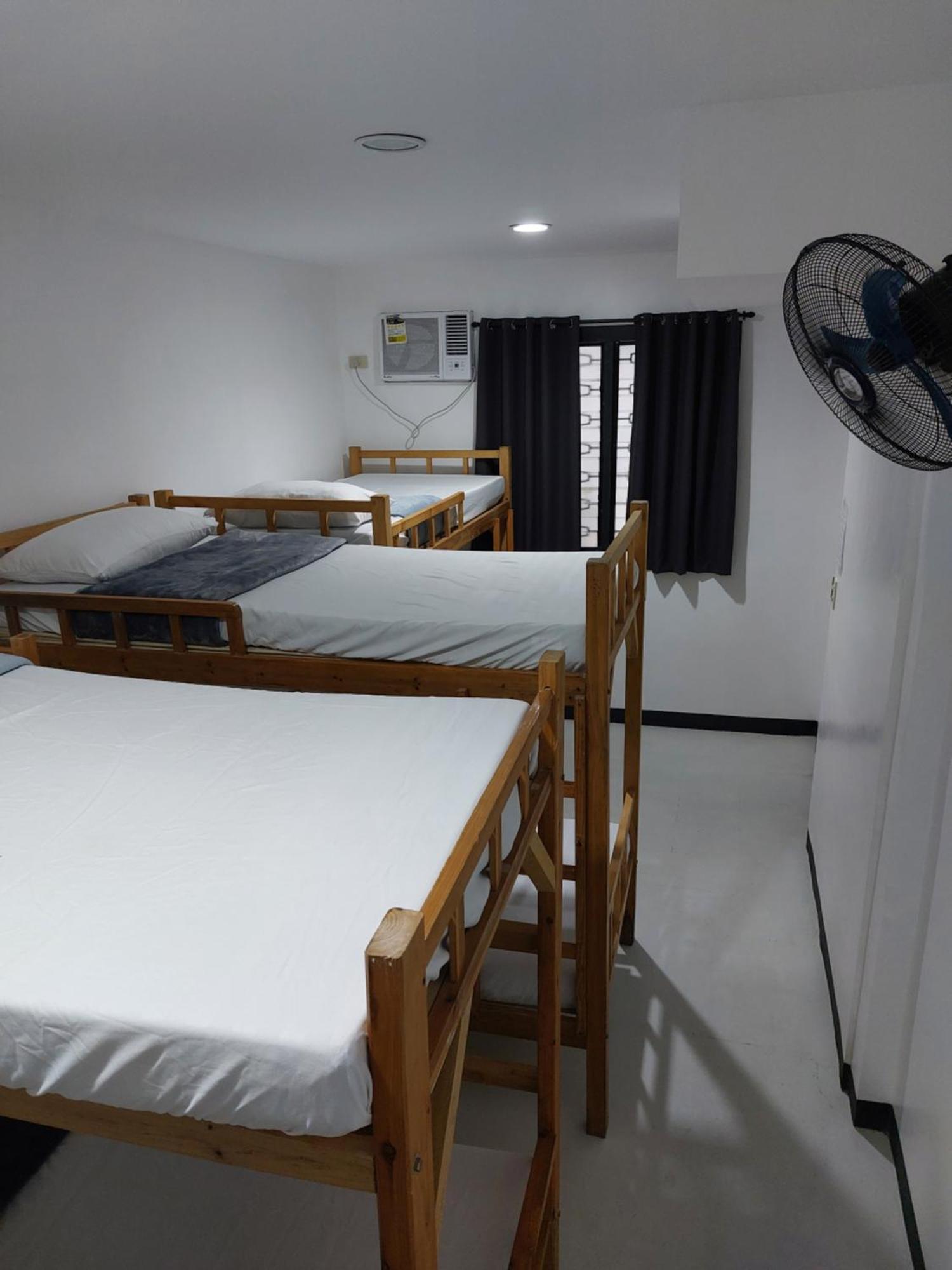 L'Pad Place Mandaluyong Esterno foto